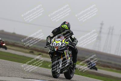 media/Nov-29-2025-TrackDaz (Sat) [[10ae2d9bce]]/A Group/Session 4 (Wheelie Bump)/